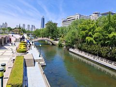 -泉城广场