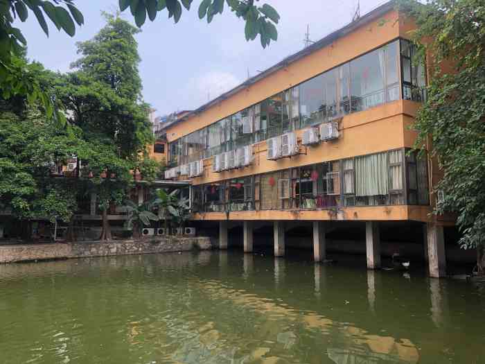 康乐园-"又一次亲友聚会, 又一次九大簋. 感觉近."-大众点评移动版