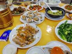 -鹏城人家海鲜酒家·23年老字号(较场尾店)
