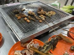 -陈小肠特色火盆烧烤(海门渔村美食街店)