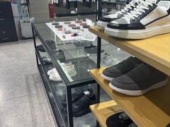 -百荣世贸商城