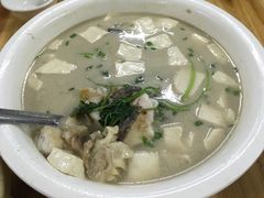 鱼头豆腐汤-顺发饭店