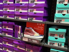 -NIKE上海青浦优选体验店
