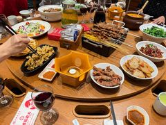 -琥珀老六龙虾(四里河店)