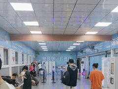 -奥龙堡游泳馆(广纸店)