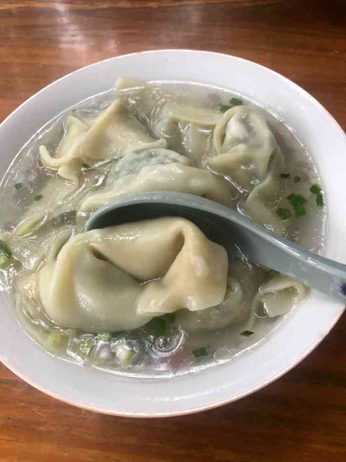 王大妈面馆-"面馆开在古镇中心位置,沿着河边的商铺,晚.