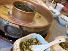 -慢丽江·云南野生菌土鸡锅(付家庄店)