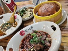 -饭饱香土碗菜(新科店)