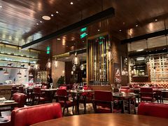 大堂-恰餐厅及酒吧 CHAR Bar & Grill (北京丽都皇冠假日店)