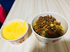 -周记热干面豆皮大王(桃花东街店)