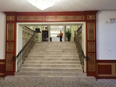 -南郊宾馆·风味自助餐厅·山东十六地市特色菜