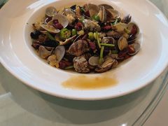 -香山湖家家宴(中山陵店)