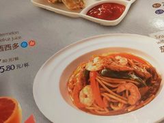 -汤姆家的牛排意面披萨(新城市广场店)