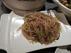 -蔼若春.传承三十年云南菜(金碧公园店)