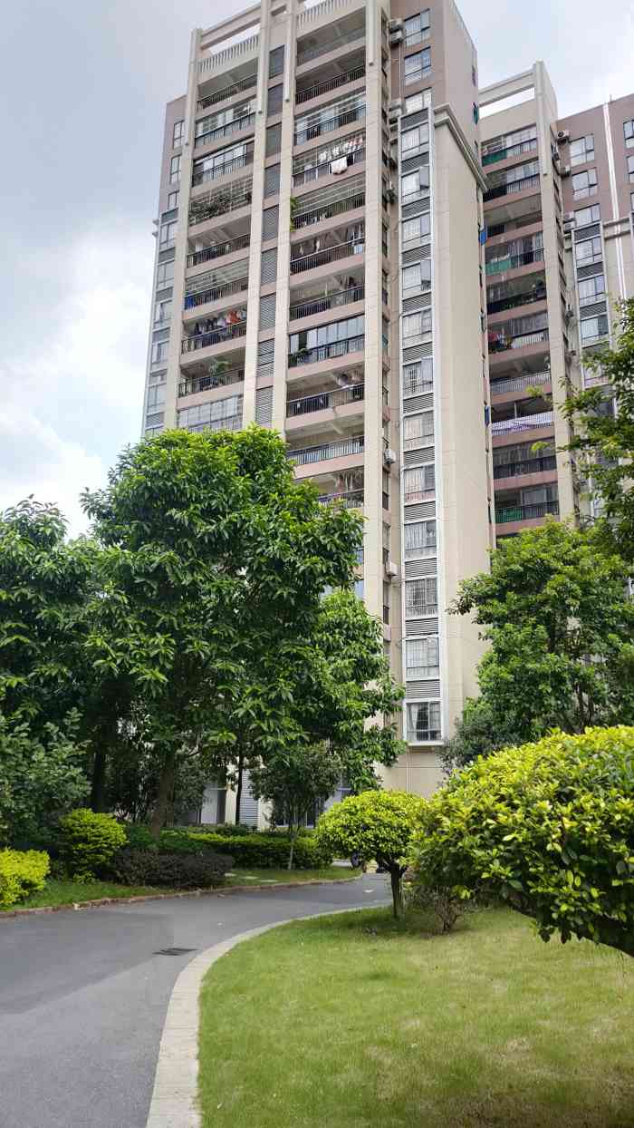 海逸时代花园-"时代花园是在(阳山县)商业大道188号,.