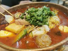-成都你六姐·牛肉冒菜(上海环宇荟店)