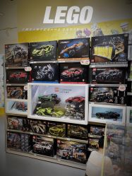 -乐高授权专卖店(朝阳大悦城店)