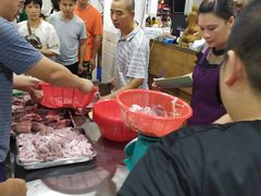 -标记美食新鲜猪杂(兴南大道店)