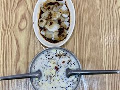 -白翔甜食店