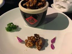 琥珀核桃-RIVIERA 松鹤楼(外滩店)