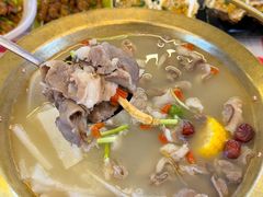 -江湖亮亮蒸虾大排档烤全羊清真(武汉总店)