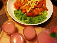 草莓米酒-黑牛の店·和牛烧肉(大悦城店)