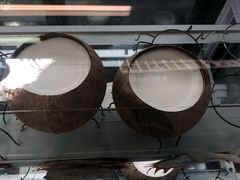 -椰爺爺·椰子冻砵仔糕