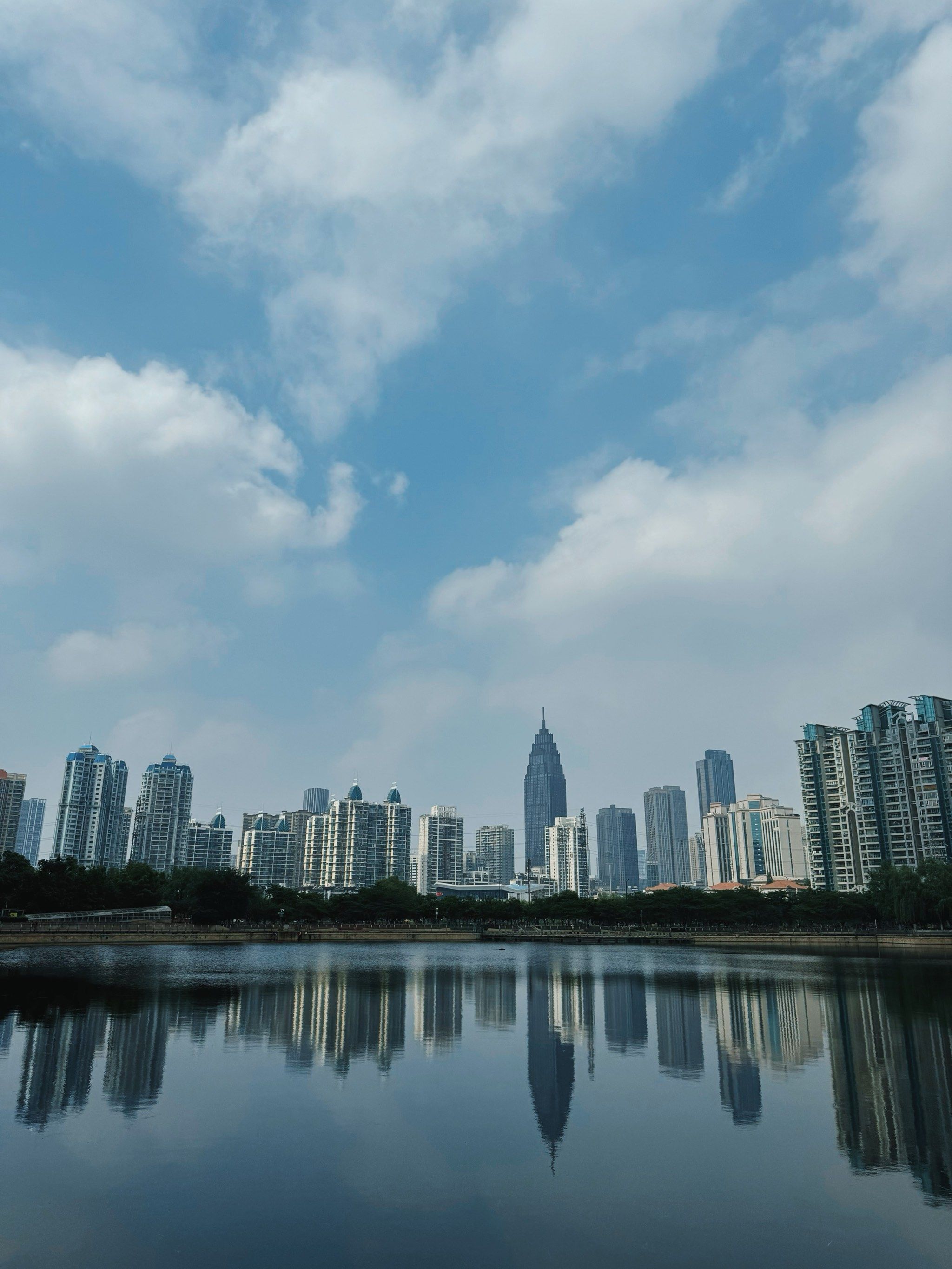 西北湖公园,追赶春天的尾巴