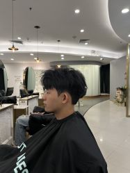 -八佰伴8008星级形象店