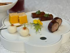 -品海楼·大连海胆锅贴馆(东港店)