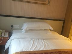 -锦江之星(广州海珠江泰路地铁站店)