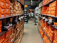 -NIKE上海青浦优选体验店