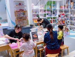 -MINI MARS KIDS CLUB亲子家庭中心(长宁天山店)