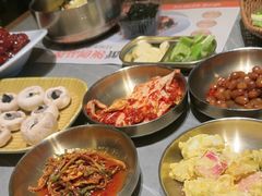 -草家酱蟹炭火烤肉店(珲春南路一店)