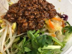 招牌肉酱凉皮-西北杂粮筐凉皮大王(观音桥好吃街店)