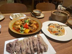 -贯贯吉·清真餐厅(浙江中路店)