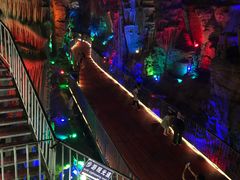 -泰安地下龙宫景区