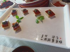 鱼子酱烤鸭-悦江(梅奔中心店)