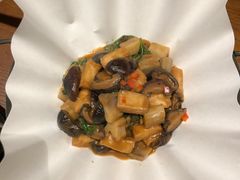 -十二舍·湯物素煮(江泰潤政店)