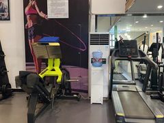 -思迈威健身(积玉桥万达店)