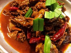 -临江餐馆二楼美食部落