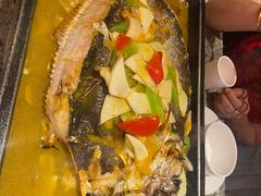 -里岛烤鱼(东港凯虹广场店)