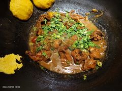 -锅老头海鲜铁锅炖