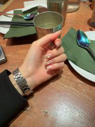 -悦指间美甲美睫