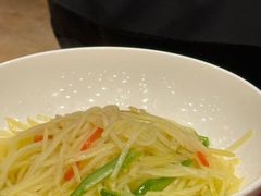 青椒土豆丝-侬佳蒸菜馆(听潮店)