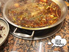 -小饕荟雅安贡椒鱼鲜馆(广福桥店)