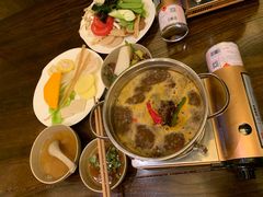 -香园自助小火锅