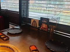 -铭牛烧肉·和牛海鲜自助(高新月牙湖店)