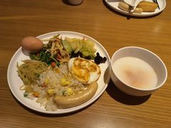 -全季酒店(郑州建设路碧沙岗地铁站店)
