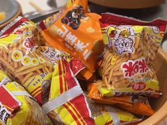 -龍歌自助小火锅(市南金茂湾店)
